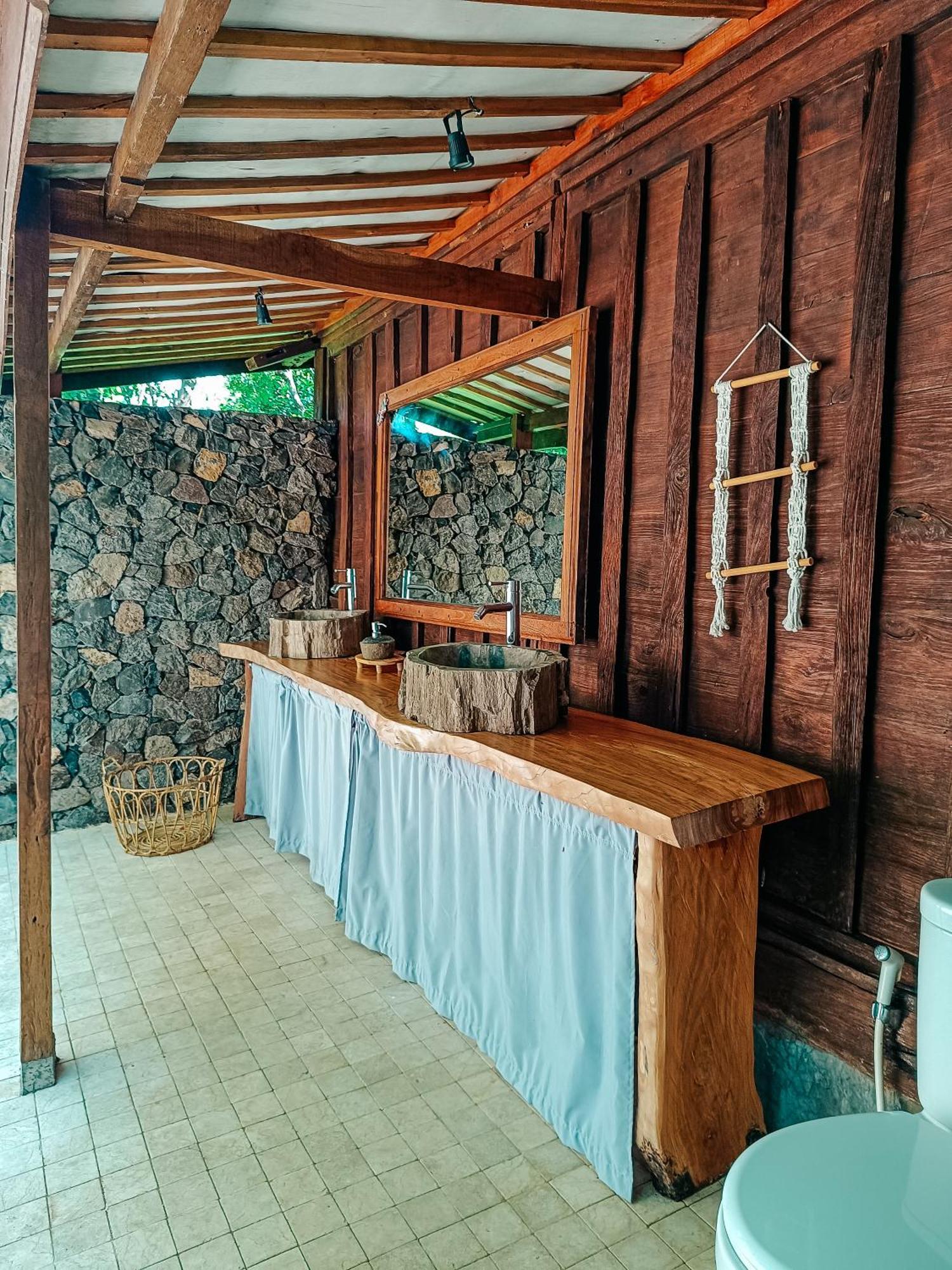 Alaya Ecolodge Pemuteran Exterior foto