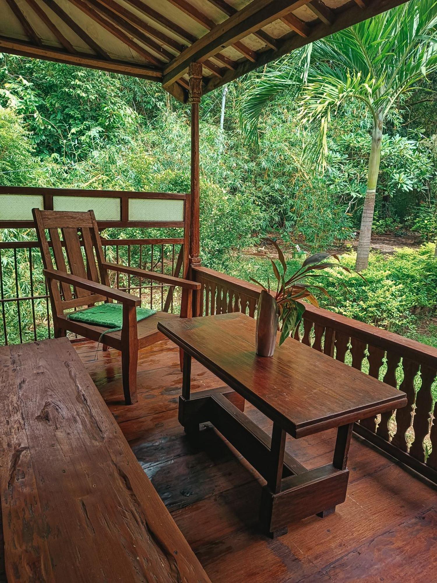 Alaya Ecolodge Pemuteran Exterior foto